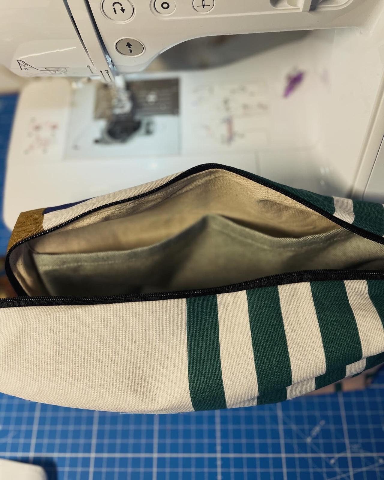 Trousse de toilette Mia🌿 – Image 9